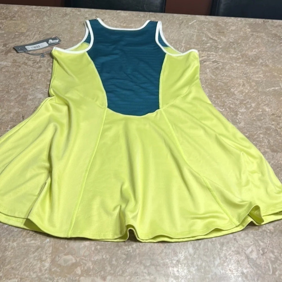 Tennis dress NWT  99$.  lime & dark green fit & flare,mini,activewear,coastal - Picture 6 of 10